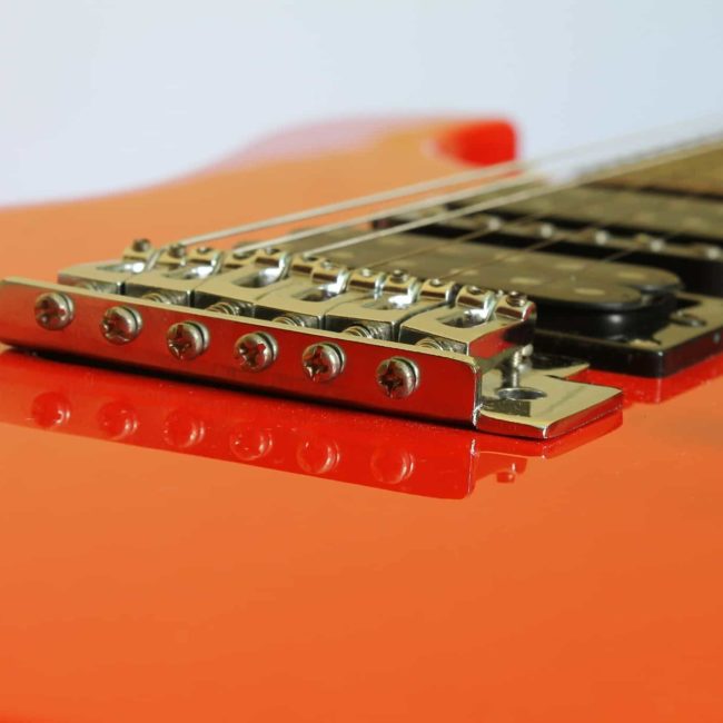 <strong>What Is Floating Bridge Guitar</strong>